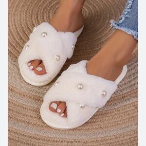 SHEIN Cream Faux Fur Slippers with Pearl Details